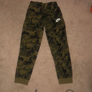 Nike Camo Joggers
